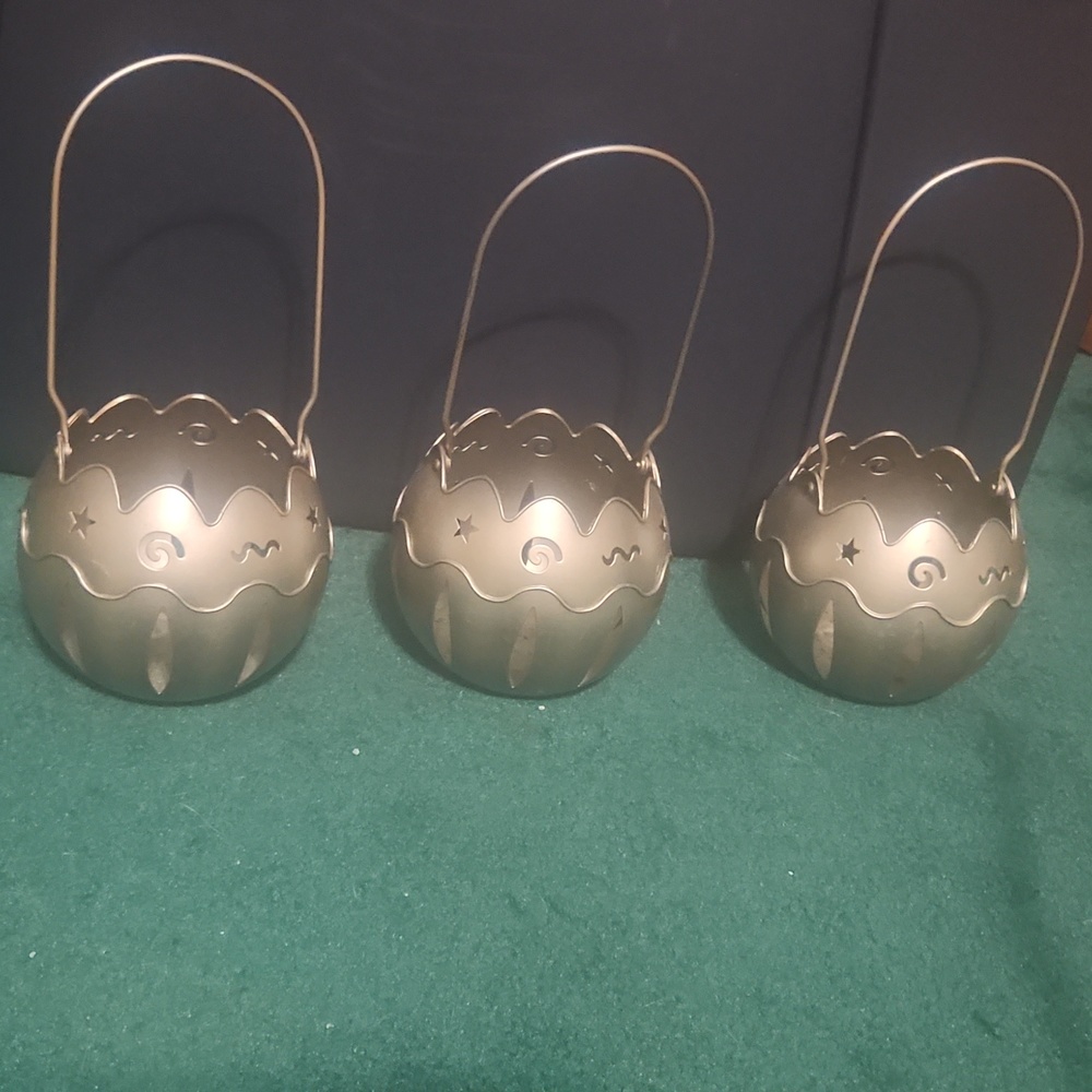 Party lite candle holders